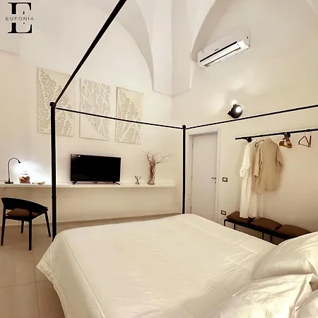 Eufonia Couette-café 3*