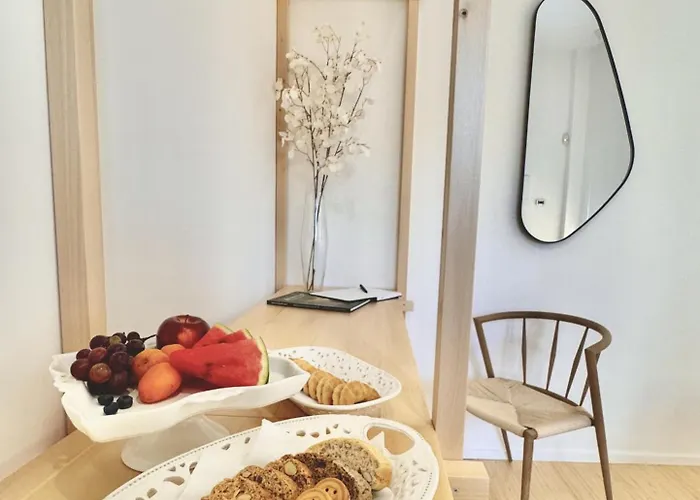 לינה וארוחת בוקר Eufonia