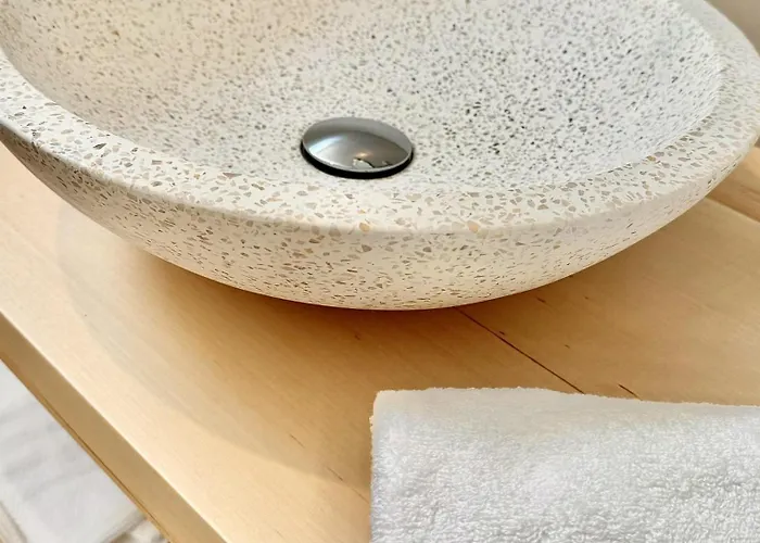 לינה וארוחת בוקר Eufonia לצ'ה