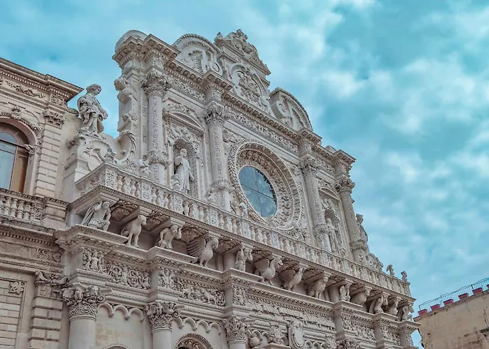 לינה וארוחת בוקר Eufonia 4*