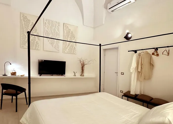 Eufonia לינה וארוחת בוקר 4*