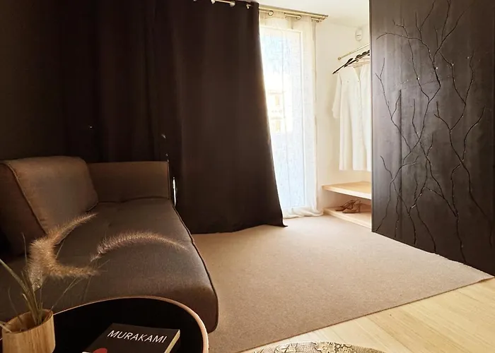 Eufonia לינה וארוחת בוקר 4*